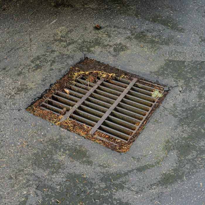 Settlement and wear signaling underground failure